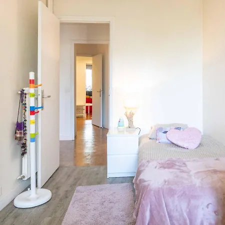 - Spacious 3 Flat For Families - 3 Minutes From Metro Station Appart hôtel Paris
