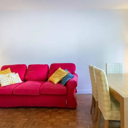 Appart hôtel - Spacious 3 Flat For Families - 3 Minutes From Metro Station Paris