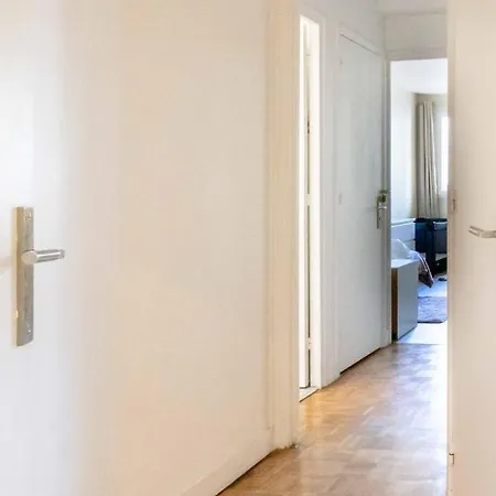 Appart hôtel - Spacious 3 Flat For Families - 3 Minutes From Metro Station Paris